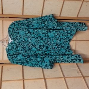 Lauren Conrad green and white floral blouse size XL